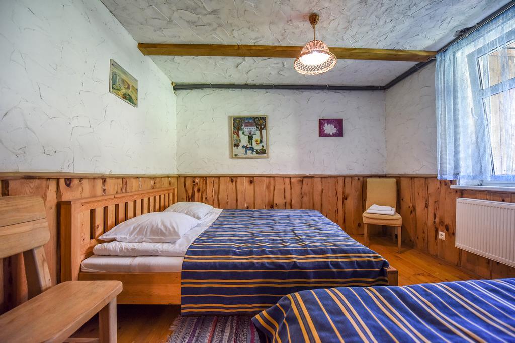 Laukdvaris Laukzeme Buitenkant foto