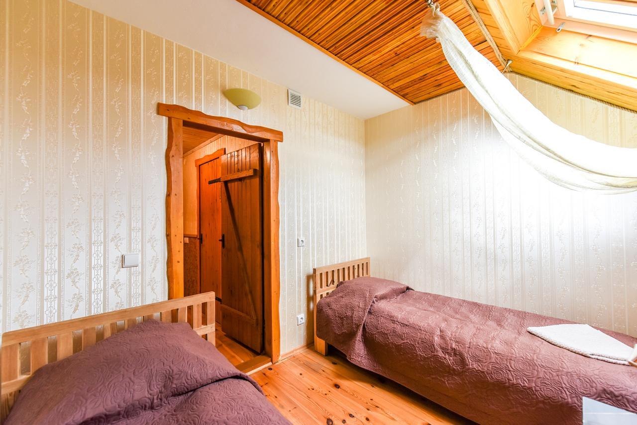 Laukdvaris Laukzeme Buitenkant foto